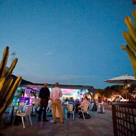 Apartment La Gavina Beach Barcelona Airport Gava Exterior photo