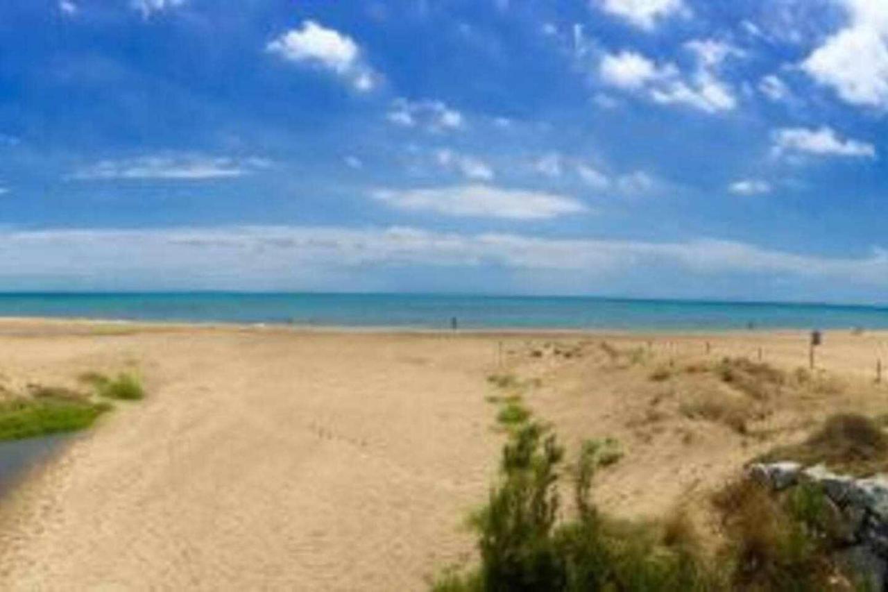 Apartment La Gavina Beach Barcelona Airport Gava Exterior photo