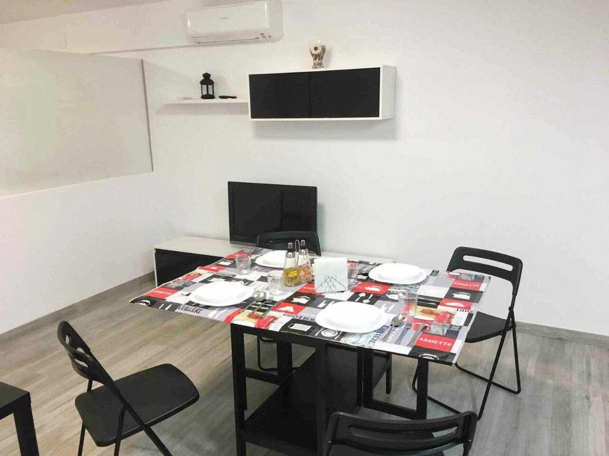 Apartment La Gavina Beach Barcelona Airport Gava Exterior photo